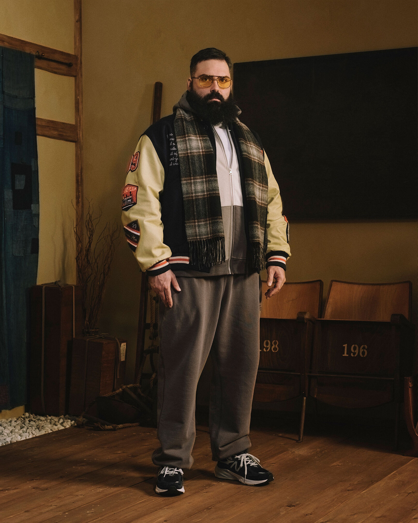 New Balance &times; BEAMS Made in U.S.A. Apparel Collection Look3