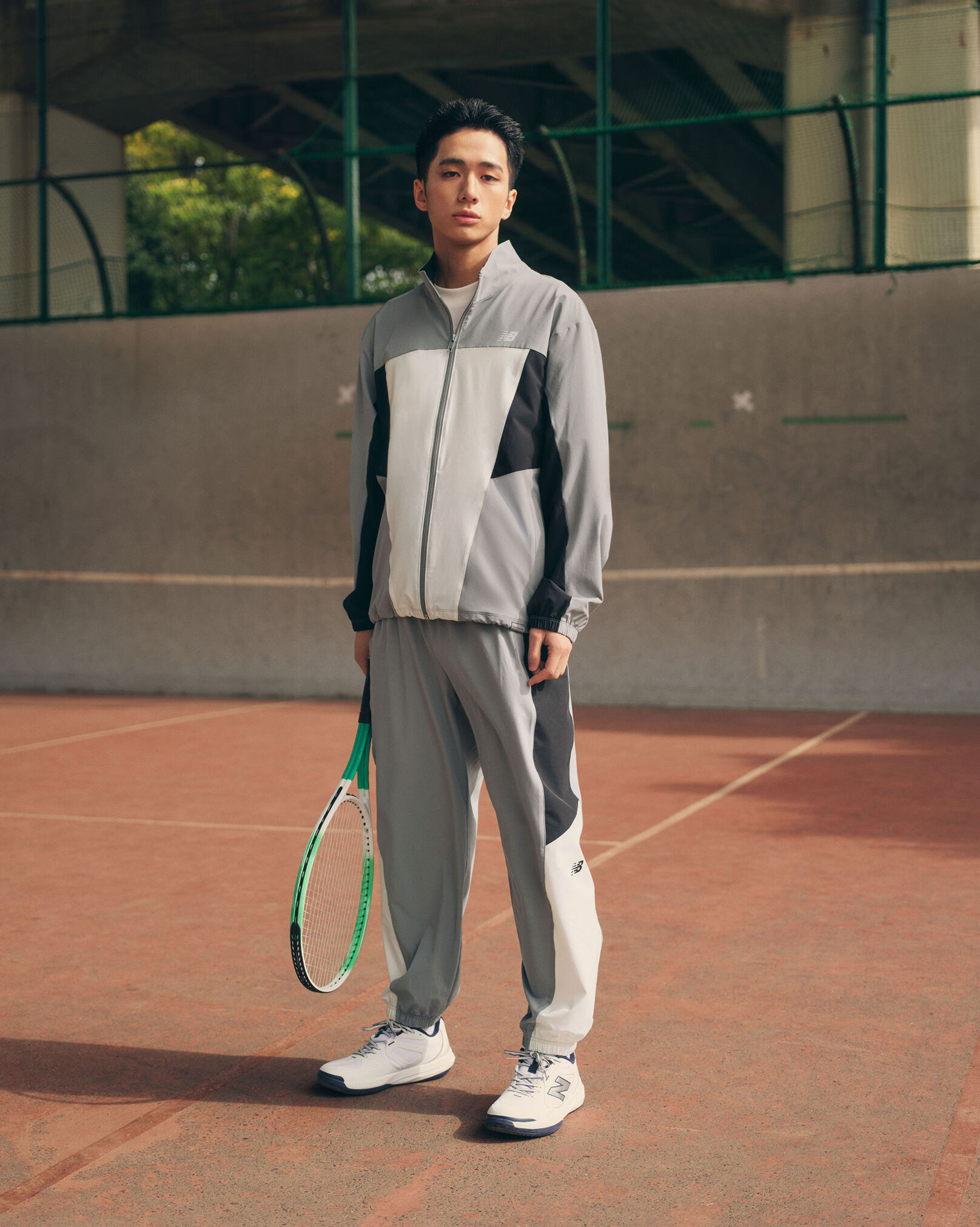 ニューバランス(new balance) ウインドブレーカー 上下セット メンズ 