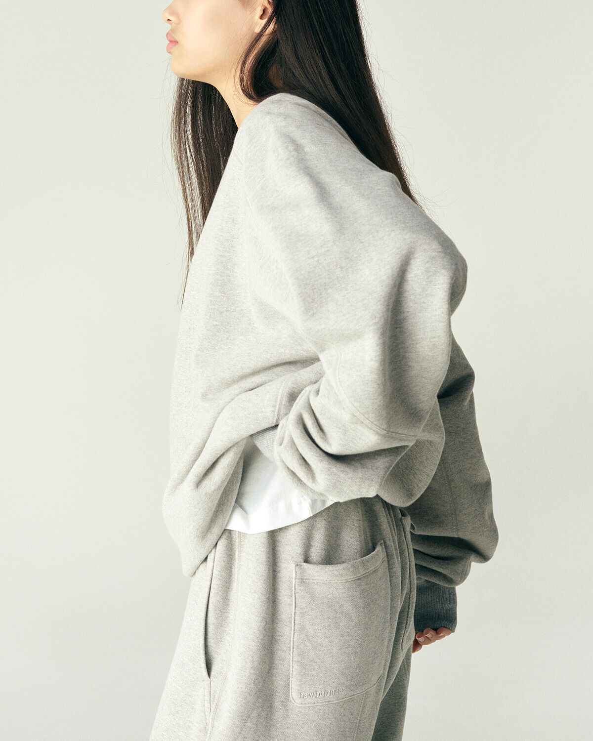 NB GREY スウェットクルー(オーバーサイズ)