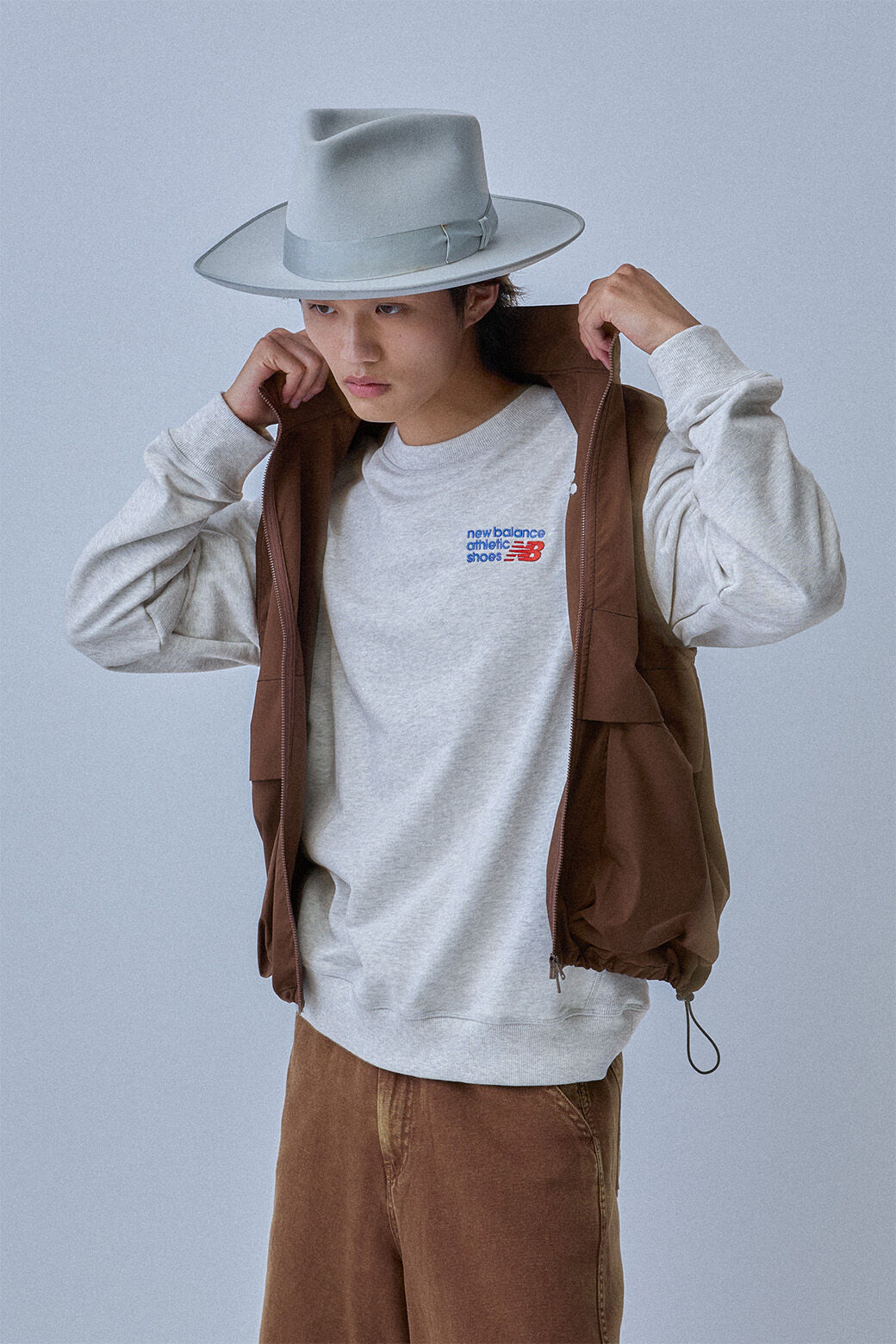 Athletics プレミアムロゴスウェットクルー