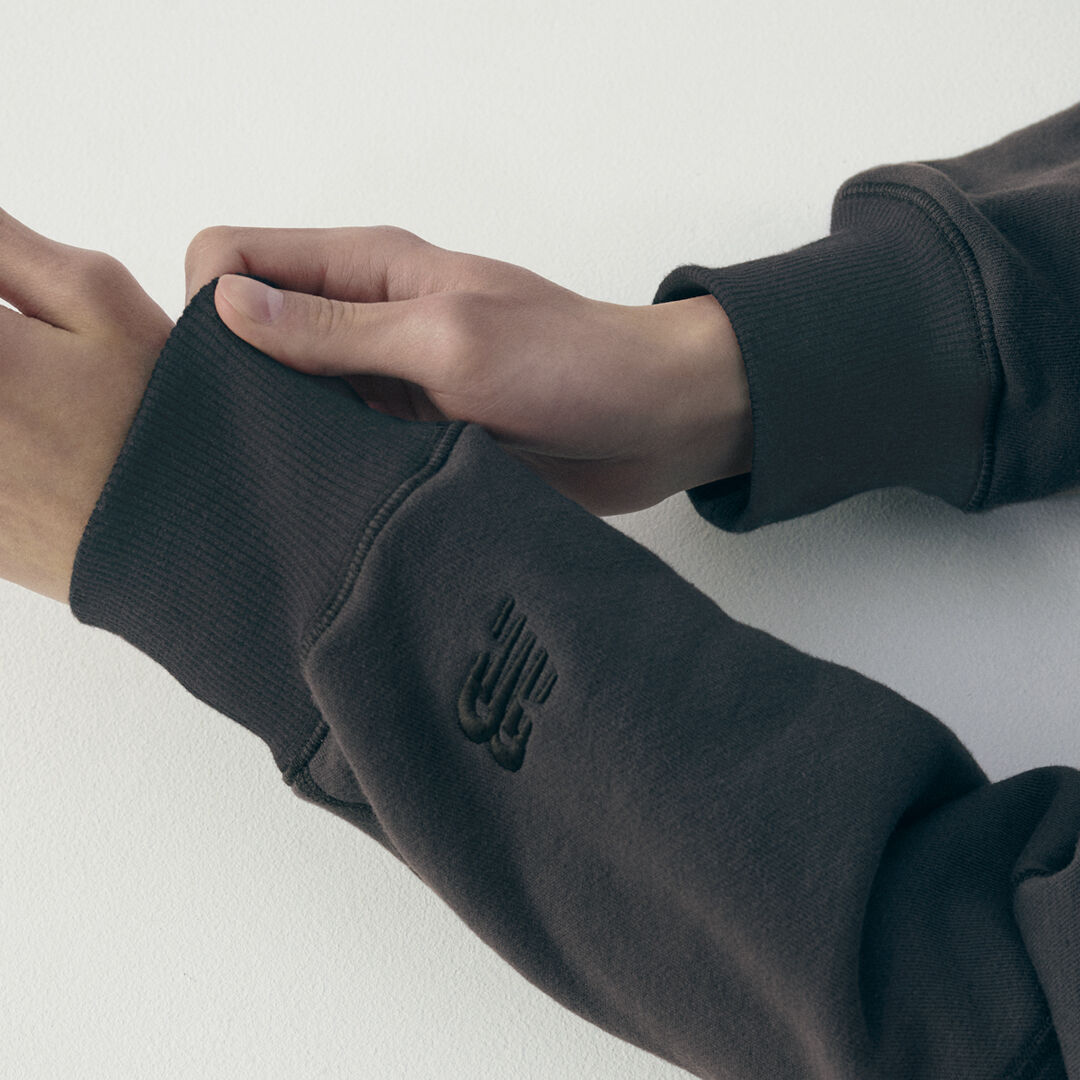 NB GREY レギュラーフィットクルーネック