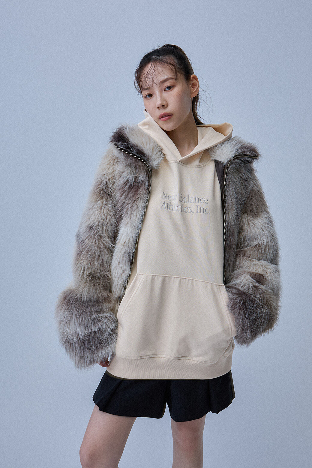 Athletics クラシックスフーディ