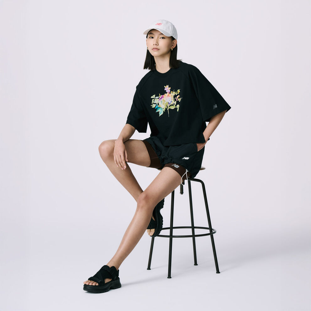 グラフィックTシャツ