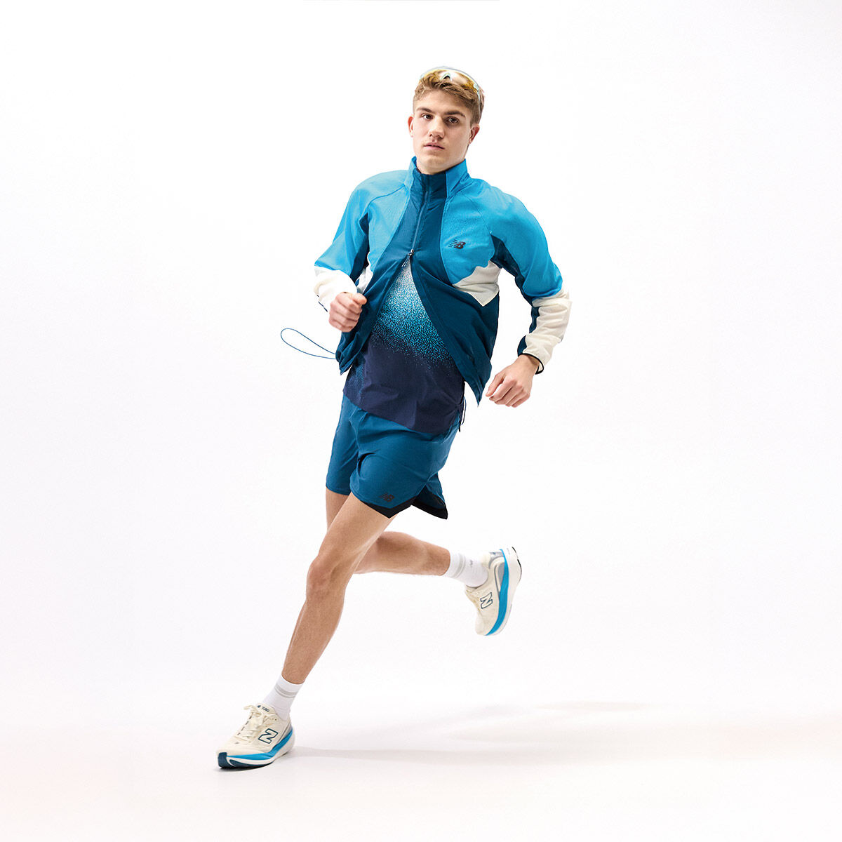 1080 look1 men
