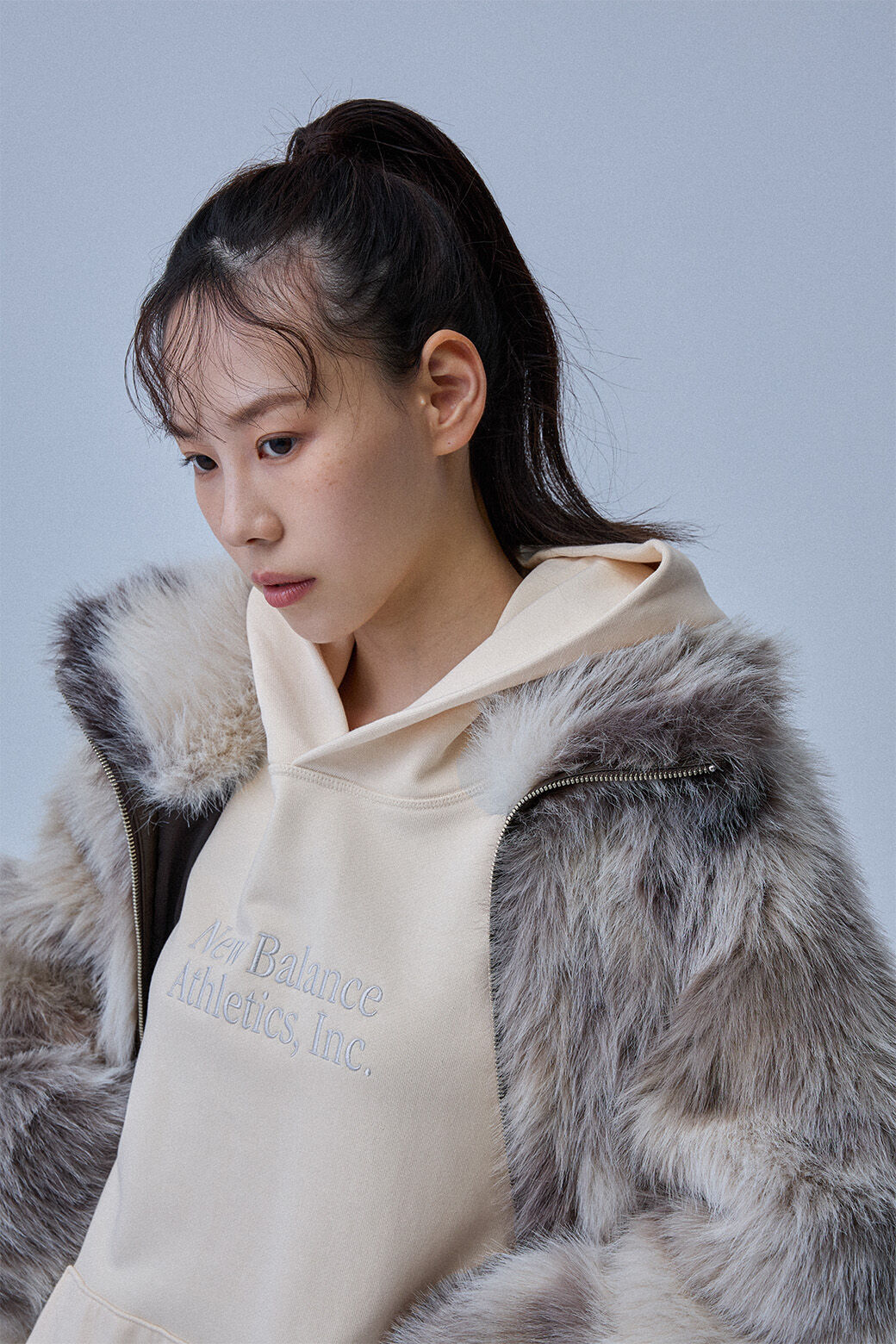 Athletics クラシックスフーディ