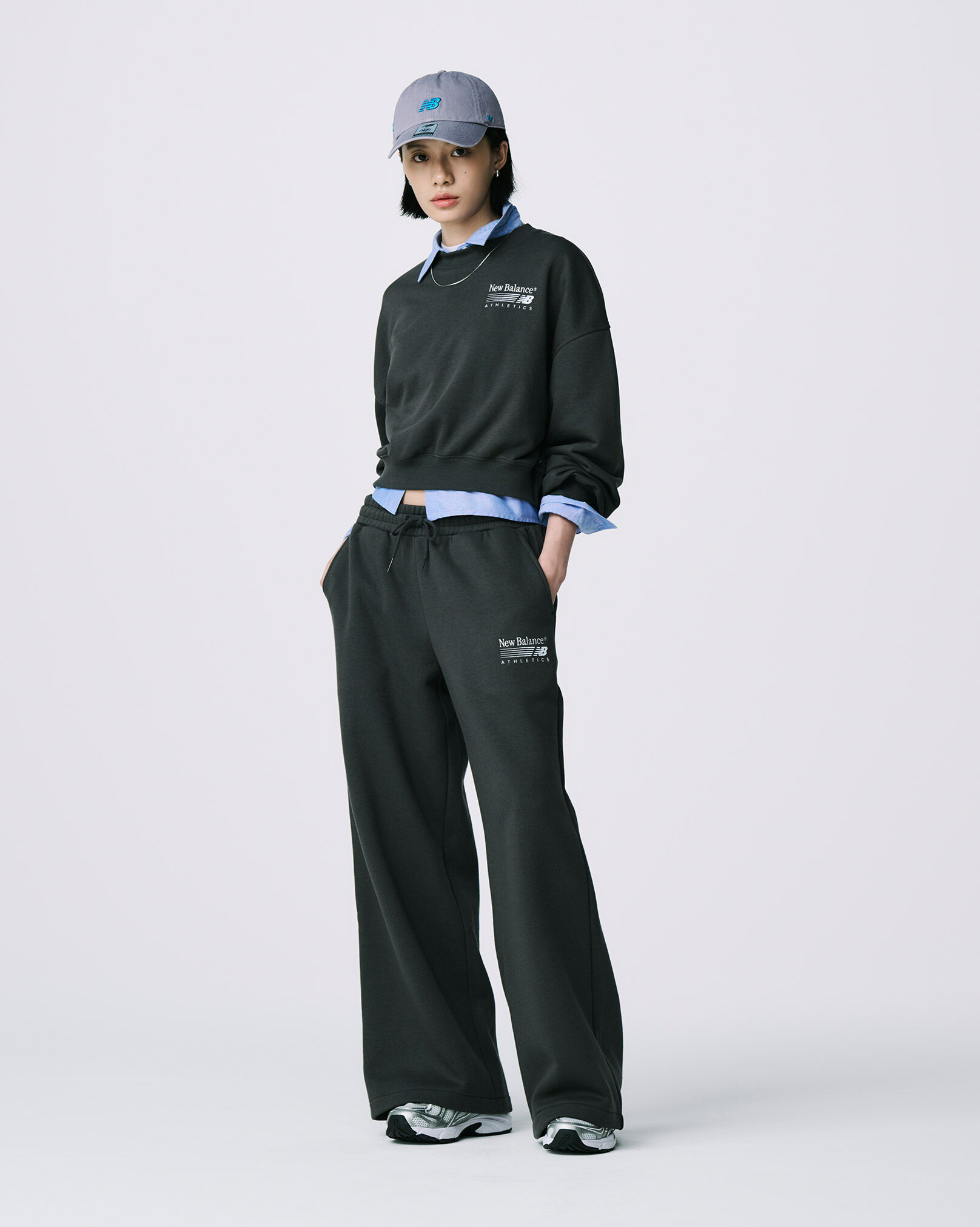 Track Side Look image Women1