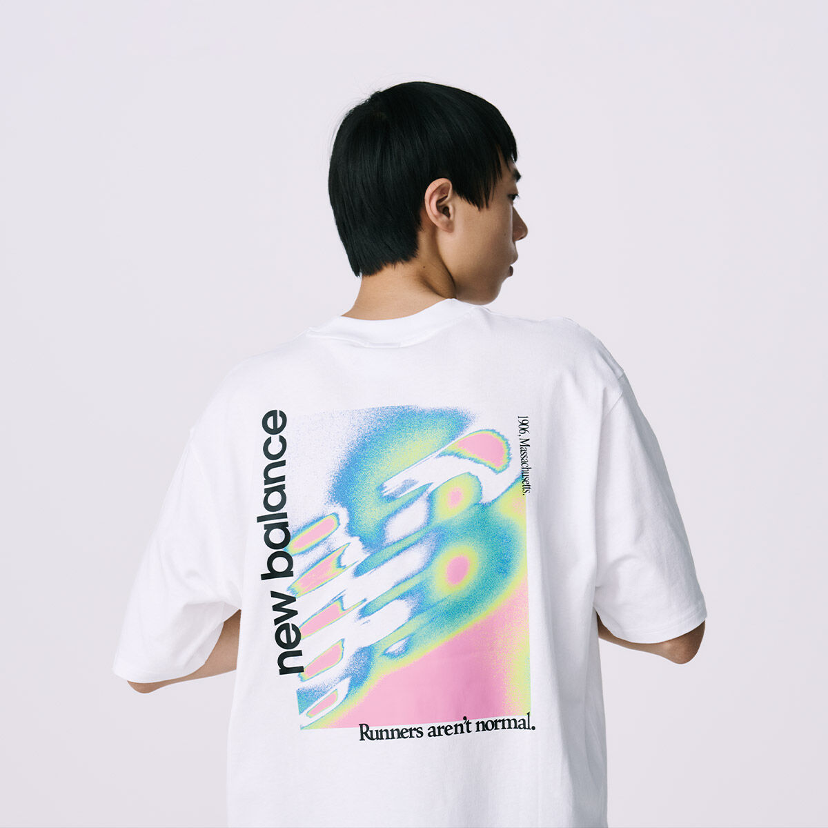 グラフィックTシャツ