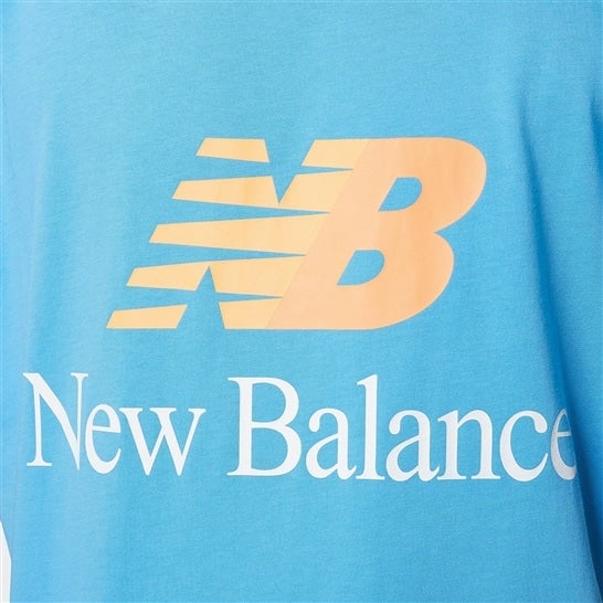 NB Essentials セレブレイト スプリットロゴTシャツ
