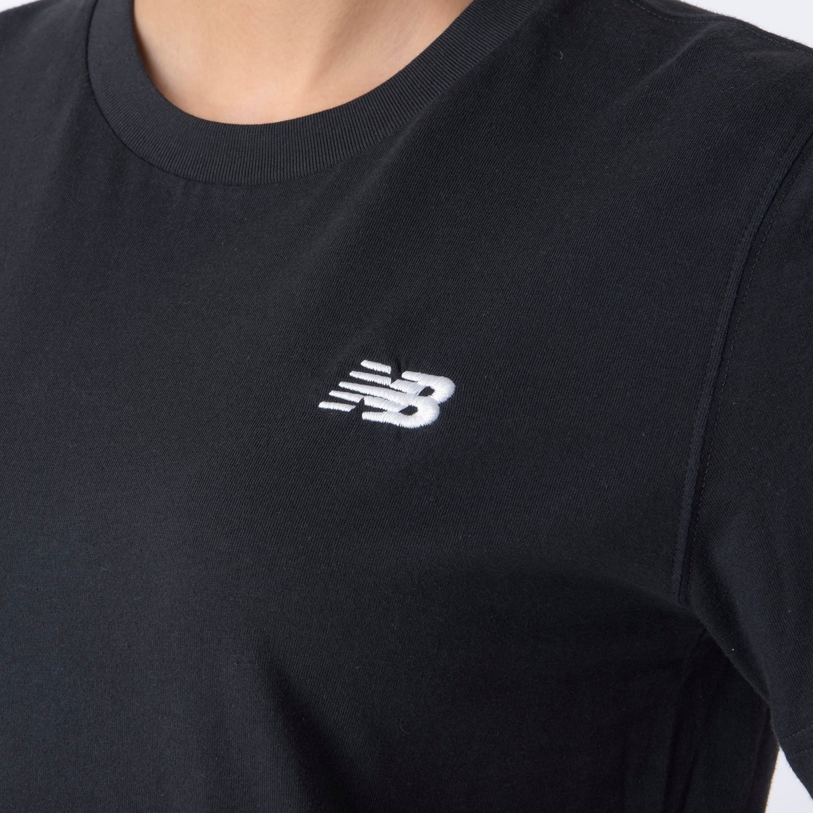 Sport Essentials Small Logo ショートスリーブTシャツ