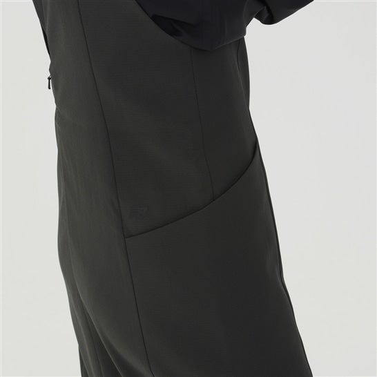 NB公式】ニューバランス | MET24 Front Split Dress|New Balance【公式
