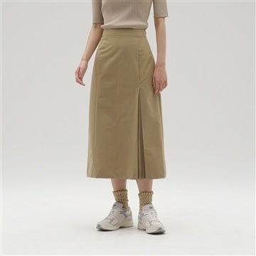 【予約】 MET24 Straight Pleats Skirt
